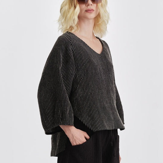 'Perseus Top' Black Stripe