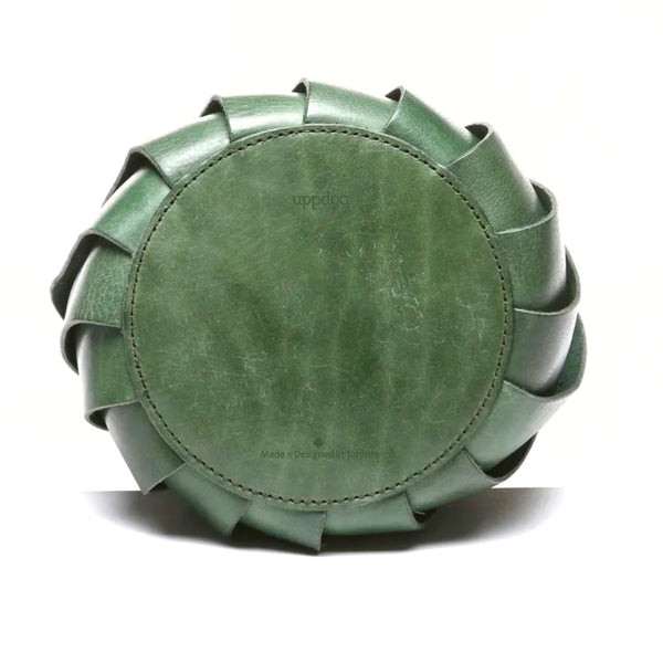 'Bloom Bucket Tote' Chestnut, Midnight, or Pine