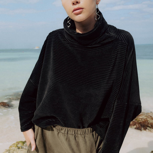 'Amsterdam Sweater' Rosewood, Juniper, and Black