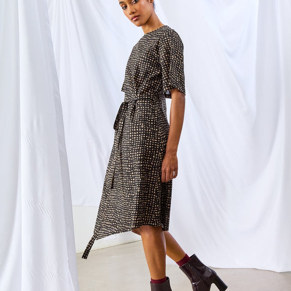 'Calloway Dress' Taupe/Black